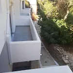 Amorani Apartment