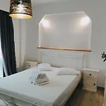 Amorani Apartment *
