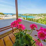 Amorani * Batsi (Andros)