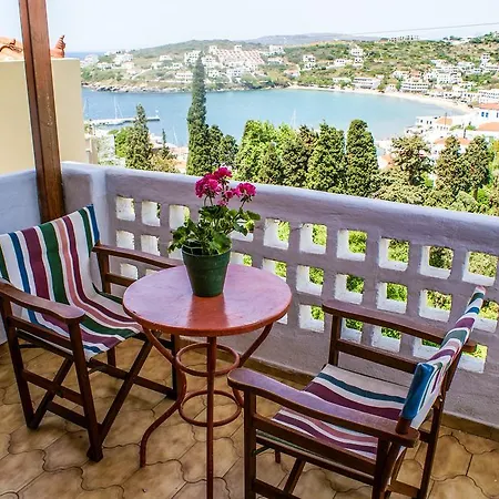 Amorani Apartment